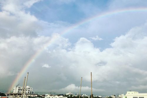 石垣島の空に虹